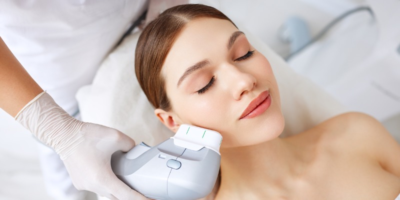 How Fat Freezing and HIFU Work Together? 4 book a personalised consultation of Fat Freezing and HIFU Together Maplehurst