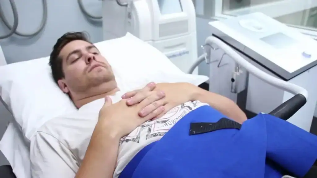Transforming Bodies: Celebrity Success Stories and the Truth Behind Body Contouring 2 Image of male having body contouring Maplehurst treatment